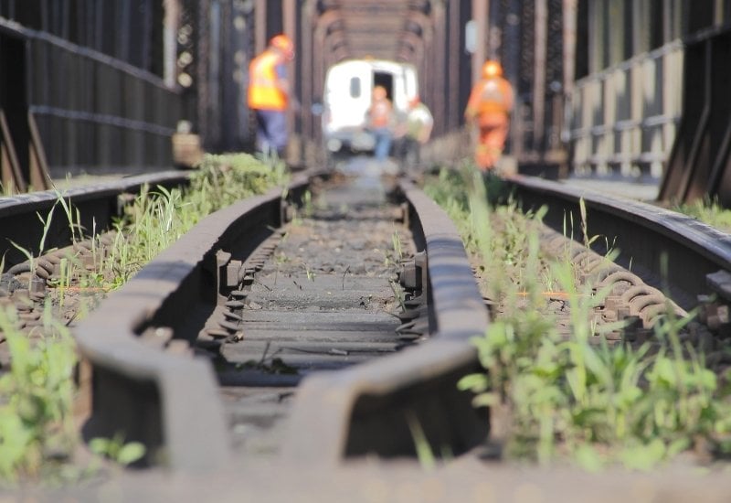Inventory Express Blog Images (7) Train track and maintenance crew to visualize warranty-approved lubricants for railroads.