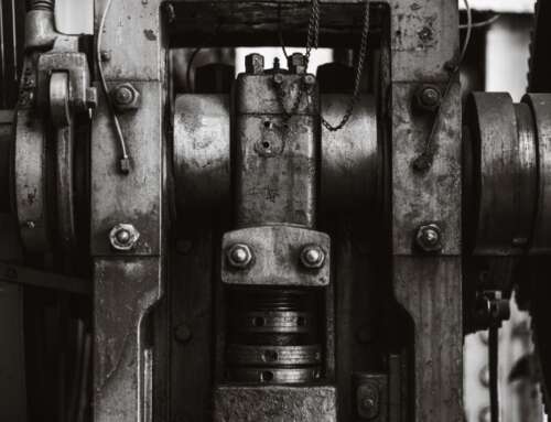 How to Choose the Best Grease for Heavy-Duty Machinery
